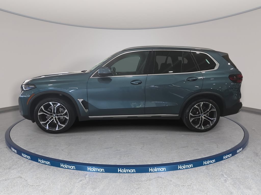Certified 2025 BMW X5 xDrive40i w/ Parking Assistance Package AWD/4WD image 8