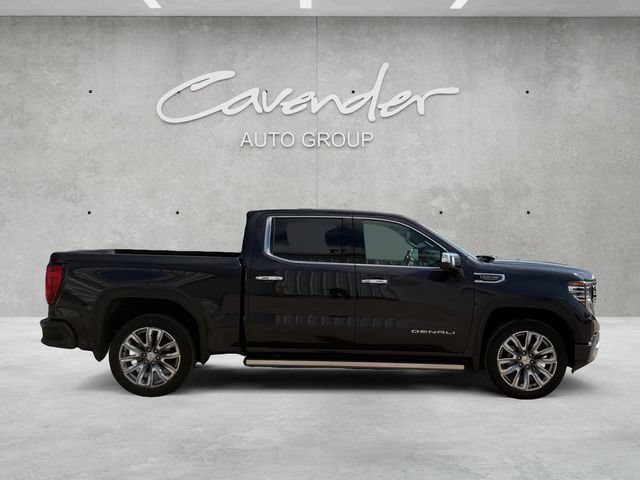 Used 2022 GMC Sierra 1500 Denali w/ Denali Reserve Package RWD image 17