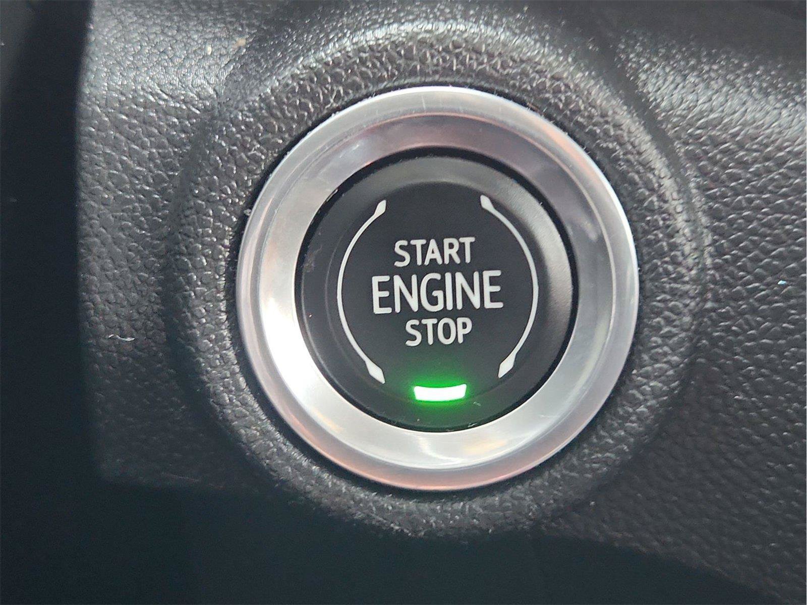 Used 2021 Chevrolet TrailBlazer ACTIV w/ Sun and Liftgate Package FWD image 16