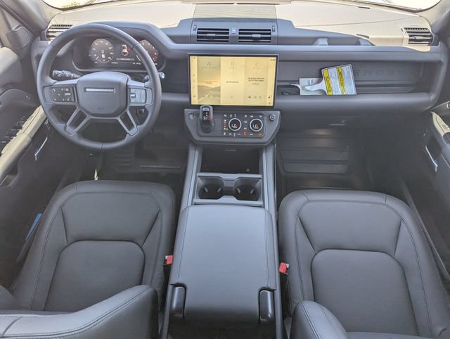 New 2026 Land Rover Defender 110 X-Dynamic SE AWD/4WD image 14