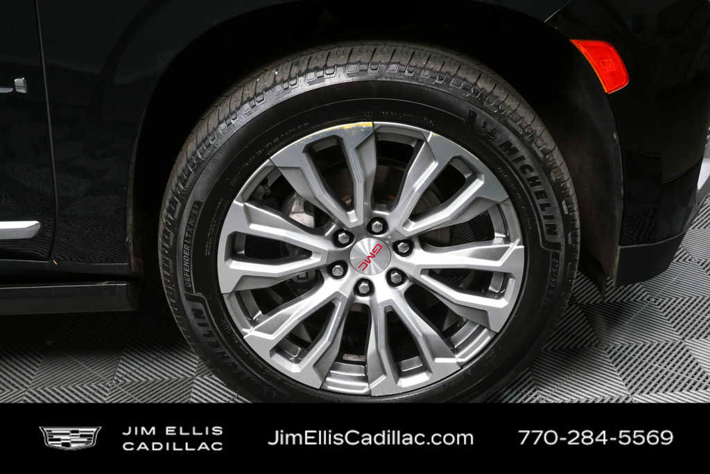 Used 2021 GMC Yukon Denali w/ Denali Ultimate Package image 40