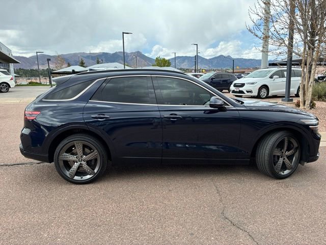 Used 2023 Genesis GV70 2.5T w/ Sport Prestige Package AWD/4WD image 8