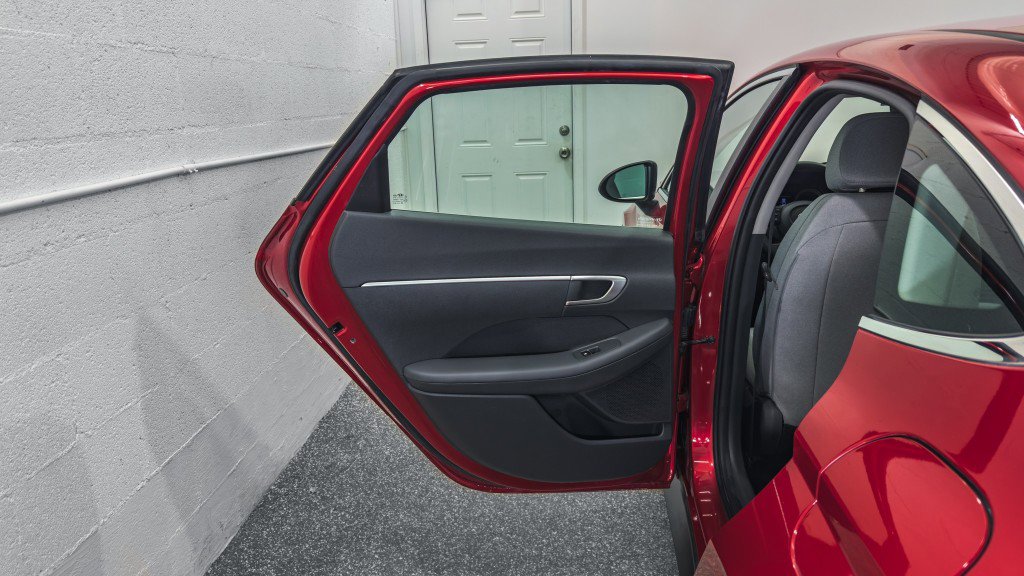 Used 2022 Hyundai Sonata SE image 13