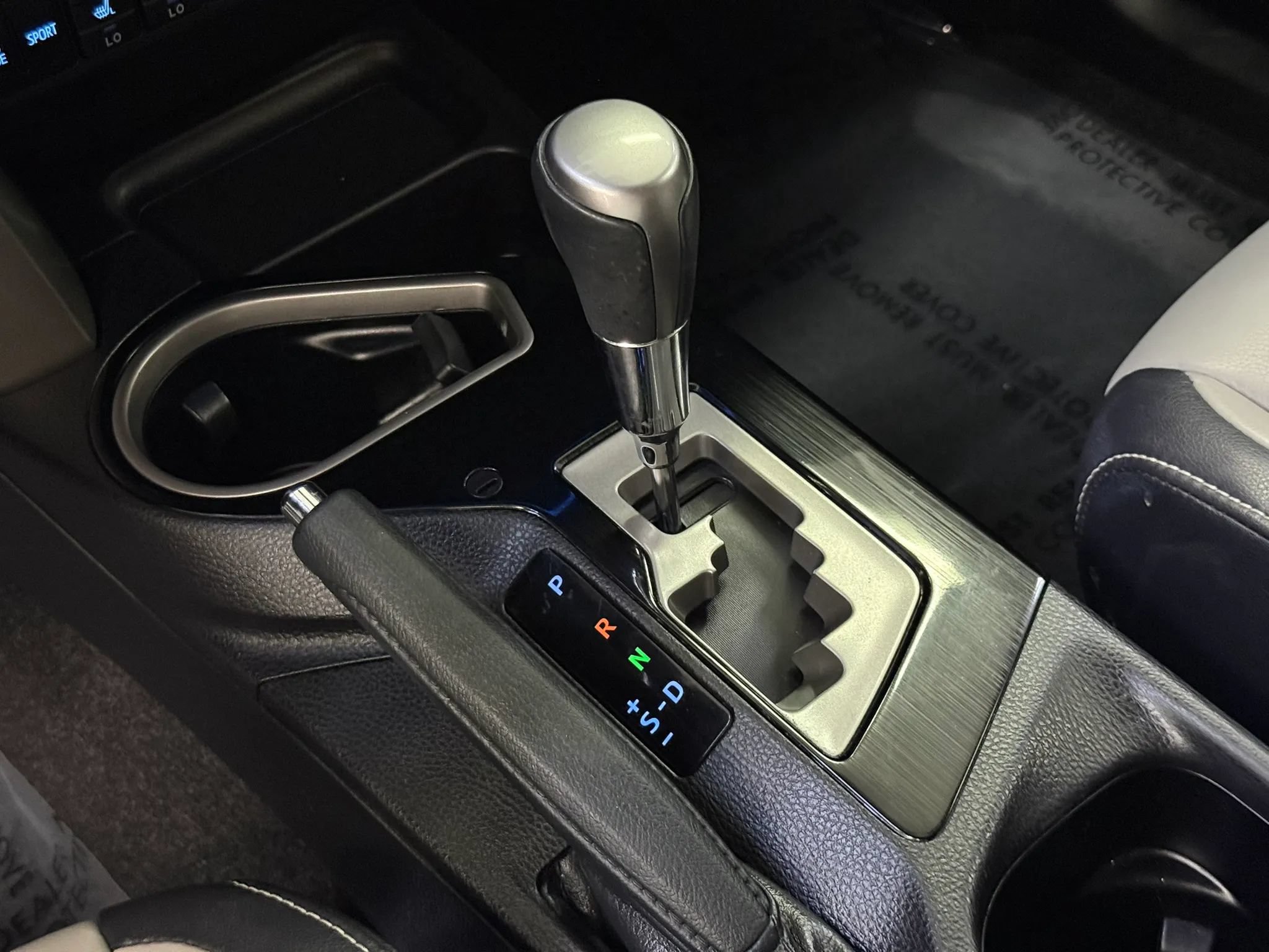 Used 2018 Toyota RAV4 Limited w/ Advanced Technology Package AWD/4WD image 20