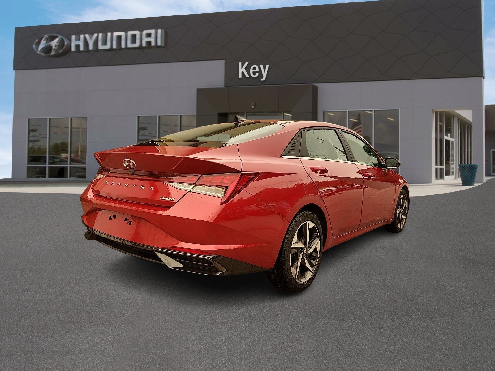 Certified 2023 Hyundai Elantra Limited w/ Cargo Package FWD image 4