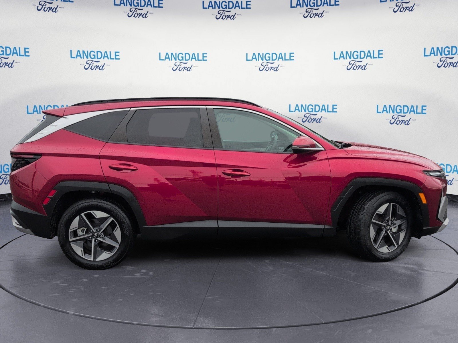 Used 2025 Hyundai Tucson SEL FWD image 3