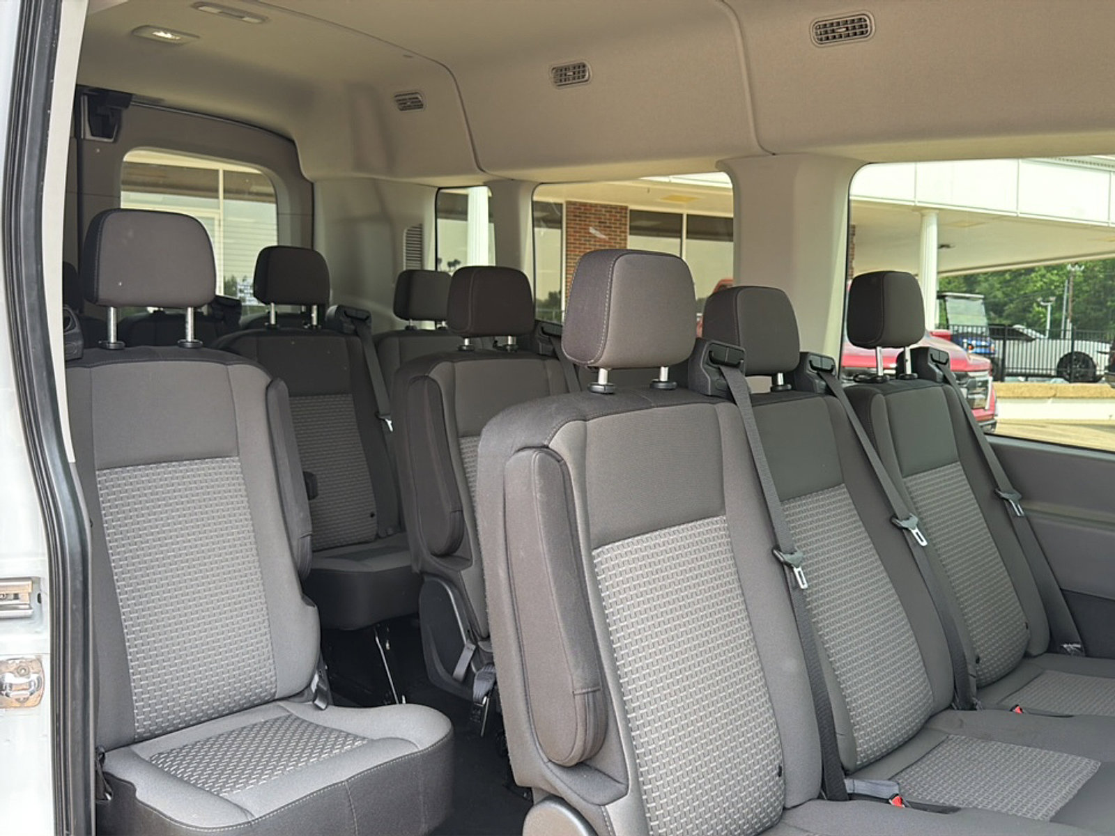 Used 2025 Ford Transit 350 XLT RWD image 12