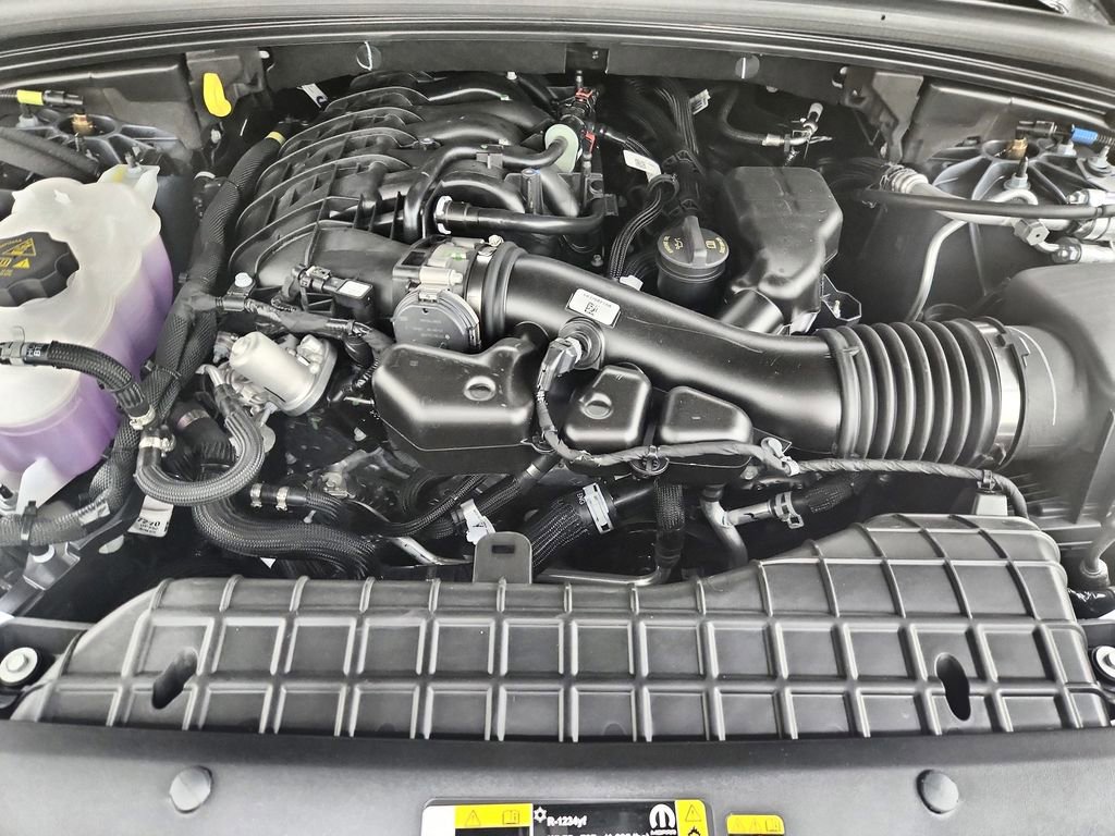 New 2025 Jeep Grand Cherokee L Summit w/ Obsidian Package image 37