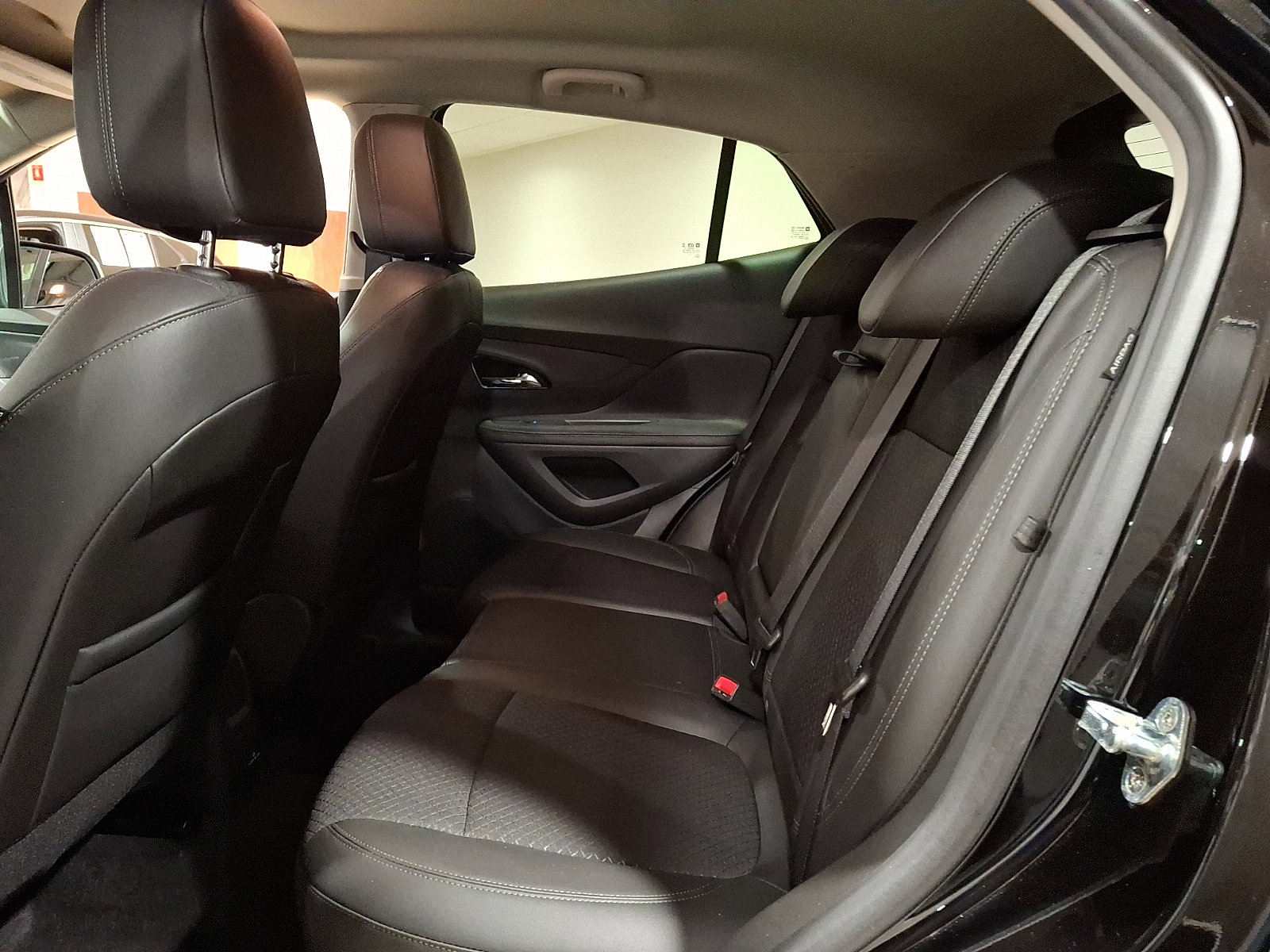 Certified 2022 Buick Encore Preferred w/ Safety Package image 13