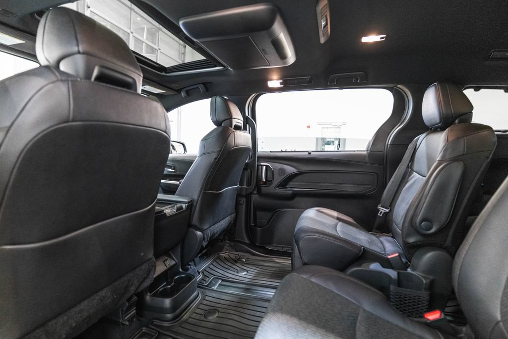 Certified 2026 Toyota Sienna Limited AWD/4WD image 14