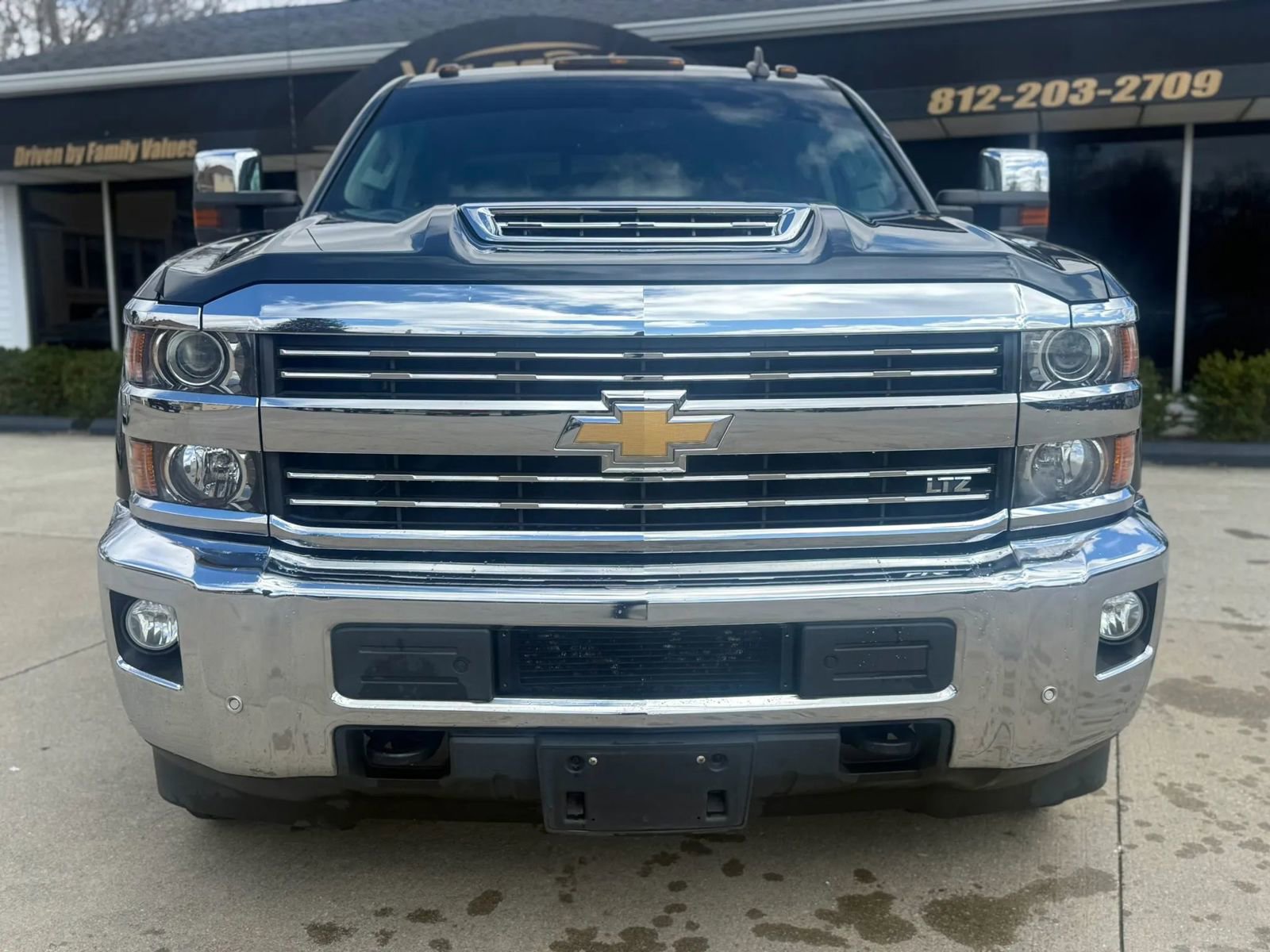 Used 2019 Chevrolet Silverado 3500 LTZ w/ Duramax Plus Package image 5