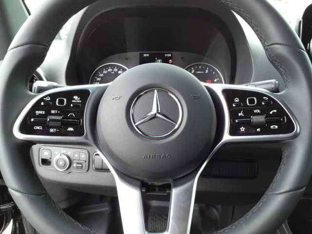 Used 2023 Mercedes-Benz Sprinter 2500 image 7
