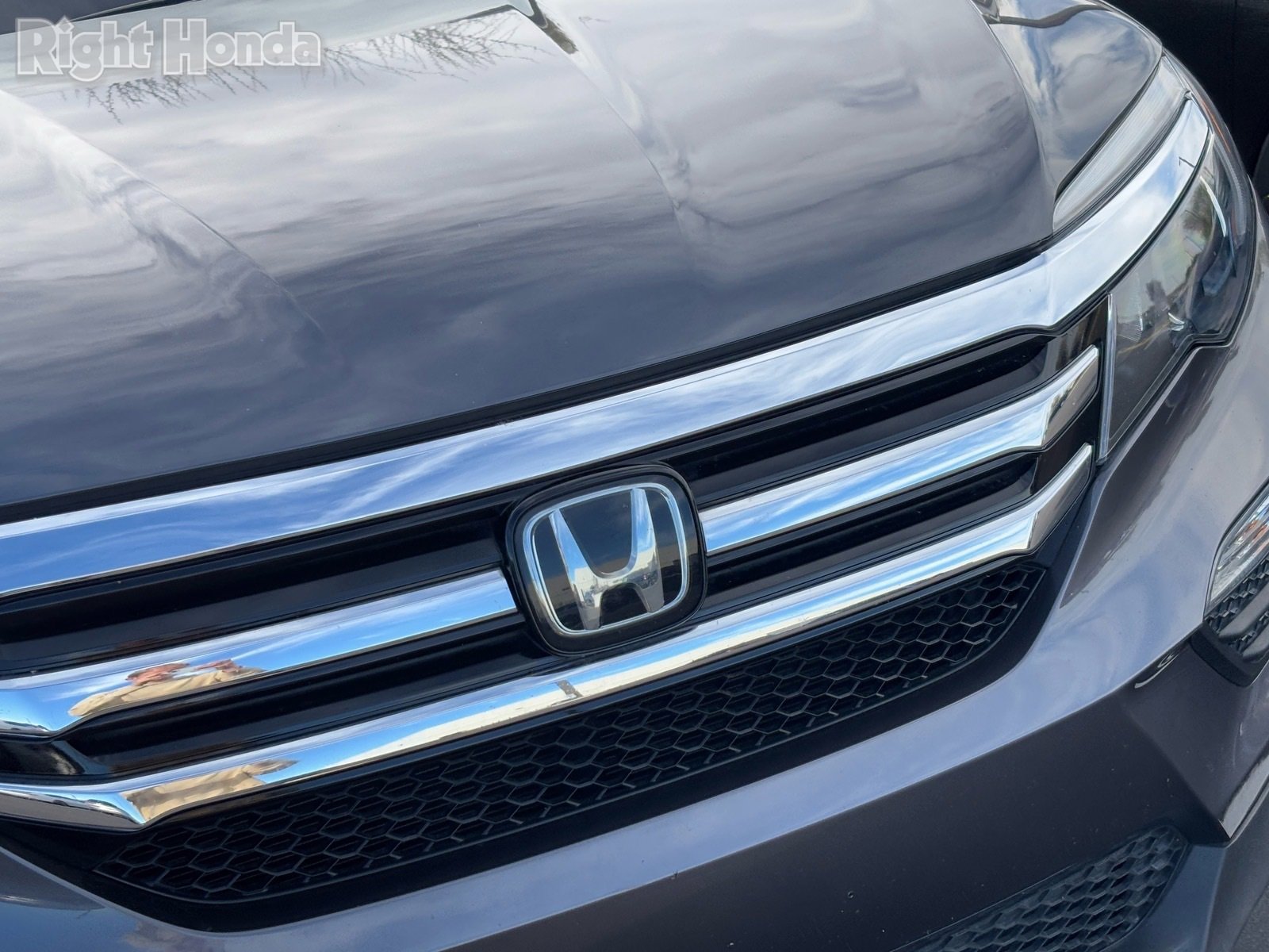 Used 2017 Honda Pilot Touring image 6