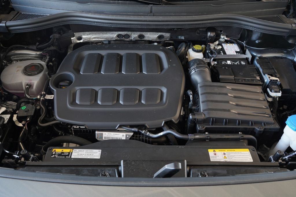 New 2026 Volkswagen Tiguan SE FWD image 12