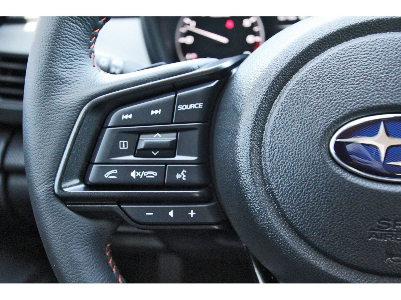 New 2026 Subaru Crosstrek 2.5i Limited w/ Crosstrek Mirror Package AWD/4WD image 13