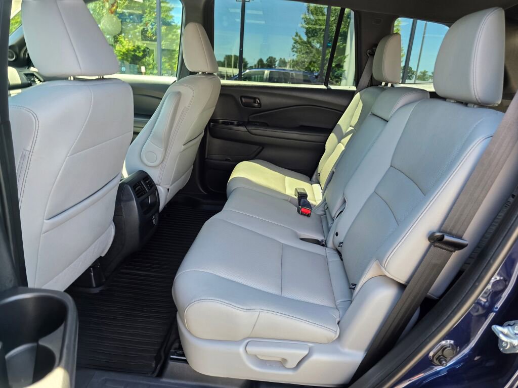 Certified 2023 Honda Passport EX-L image 18