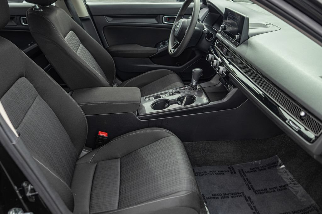 Used 2025 Honda Civic LX image 31