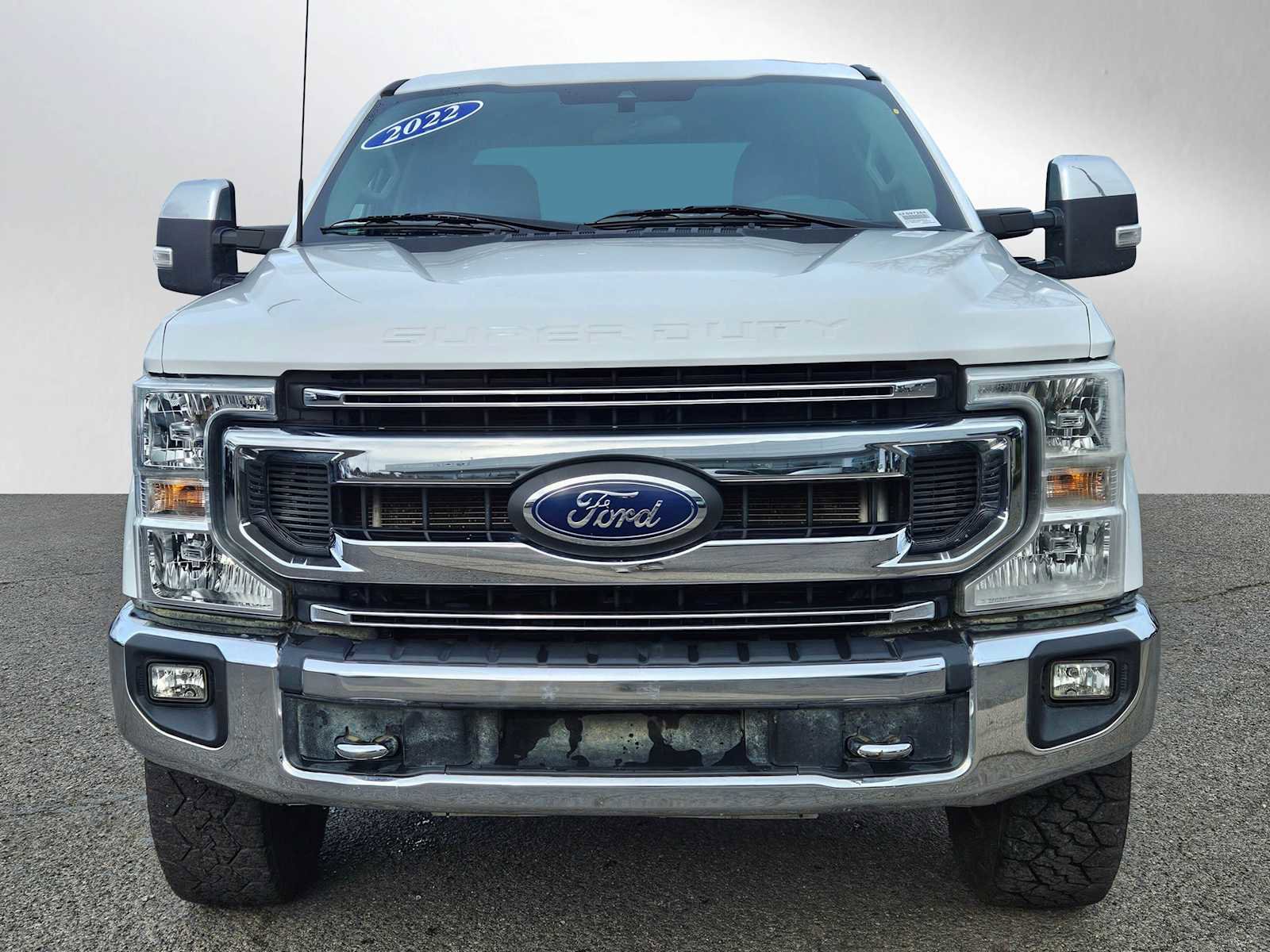 Used 2022 Ford F350 XLT w/ XLT Premium Package image 8