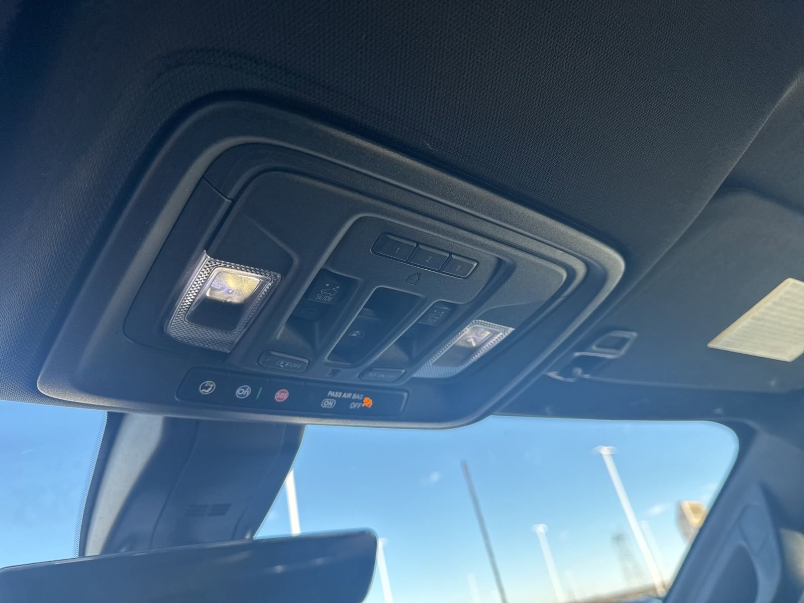 Used 2020 Chevrolet Silverado 3500 High Country w/ Z71 Off-Road Package image 29