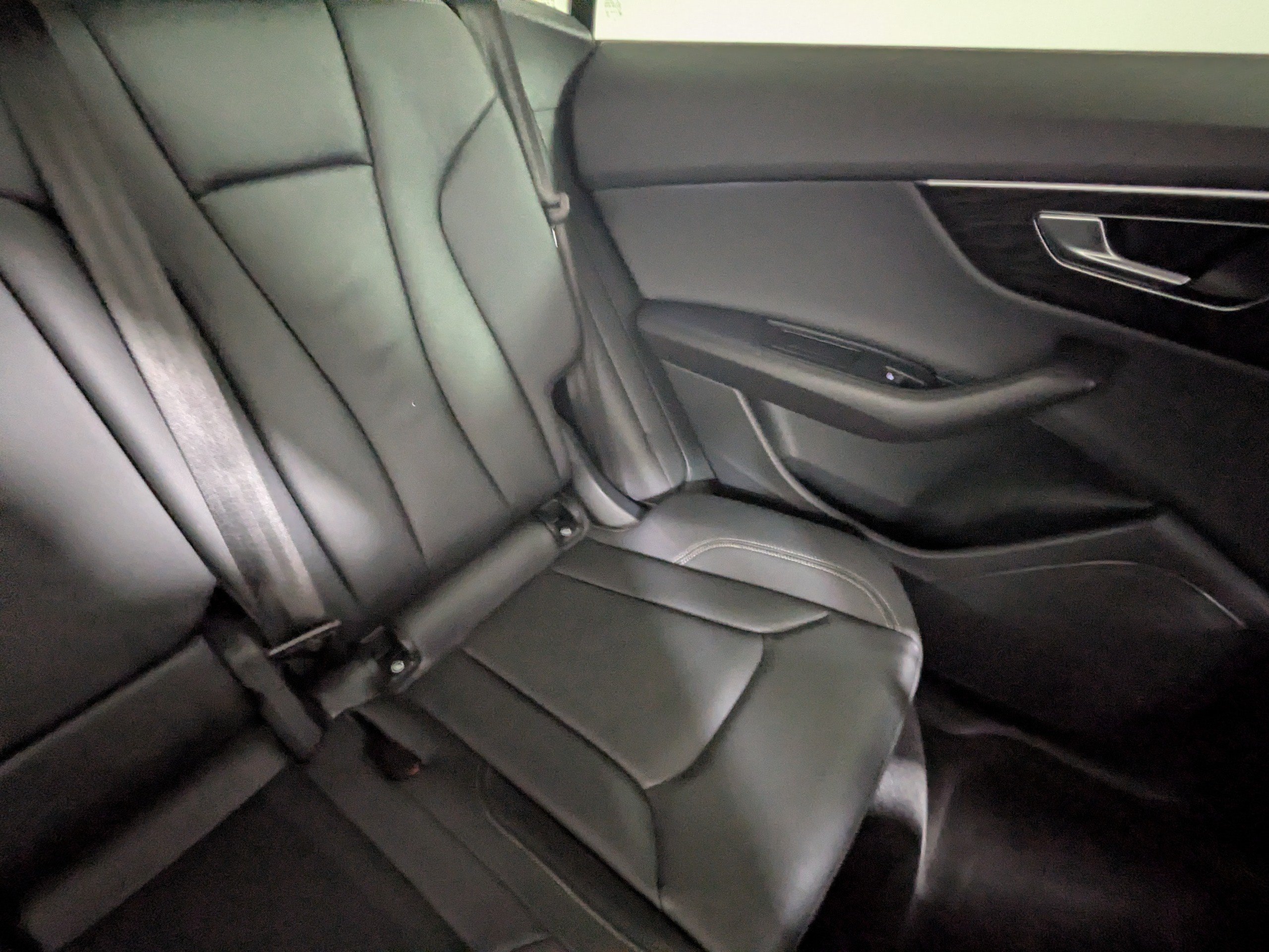 Used 2023 Audi Q8 Premium w/ Convenience Package AWD/4WD image 15