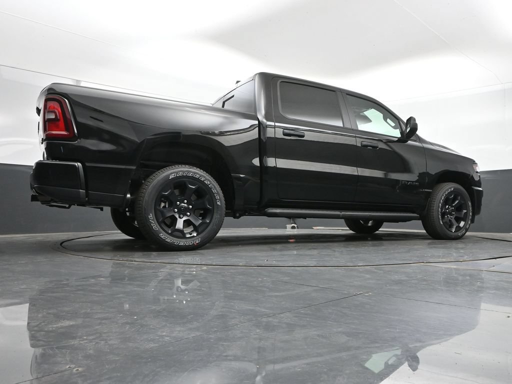 New 2026 RAM 1500 Express AWD/4WD image 33