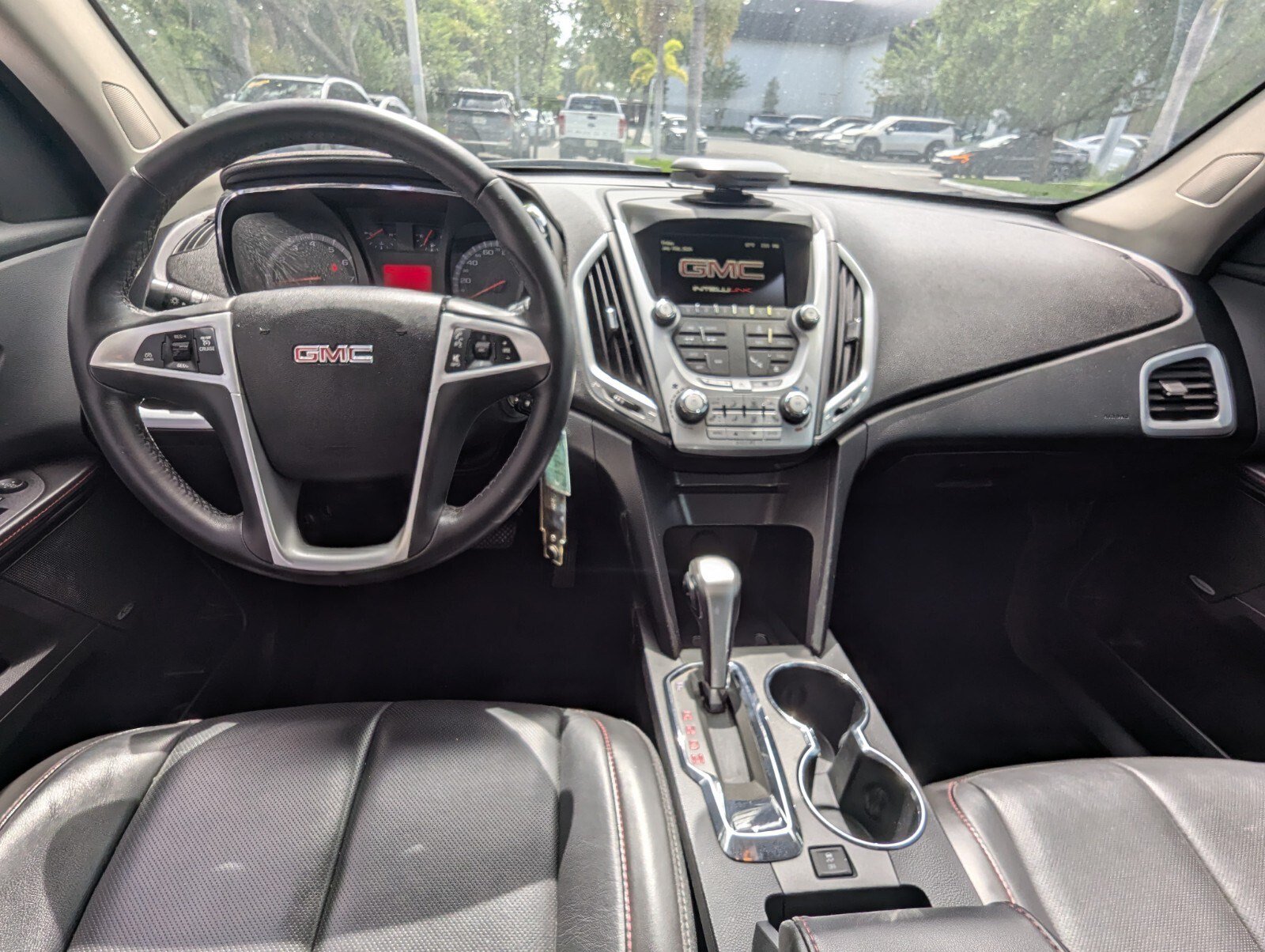 Used 2015 GMC Terrain SLT FWD image 14