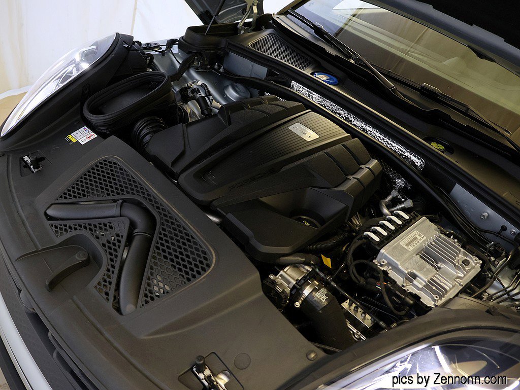 Used 2023 Porsche Macan S image 41
