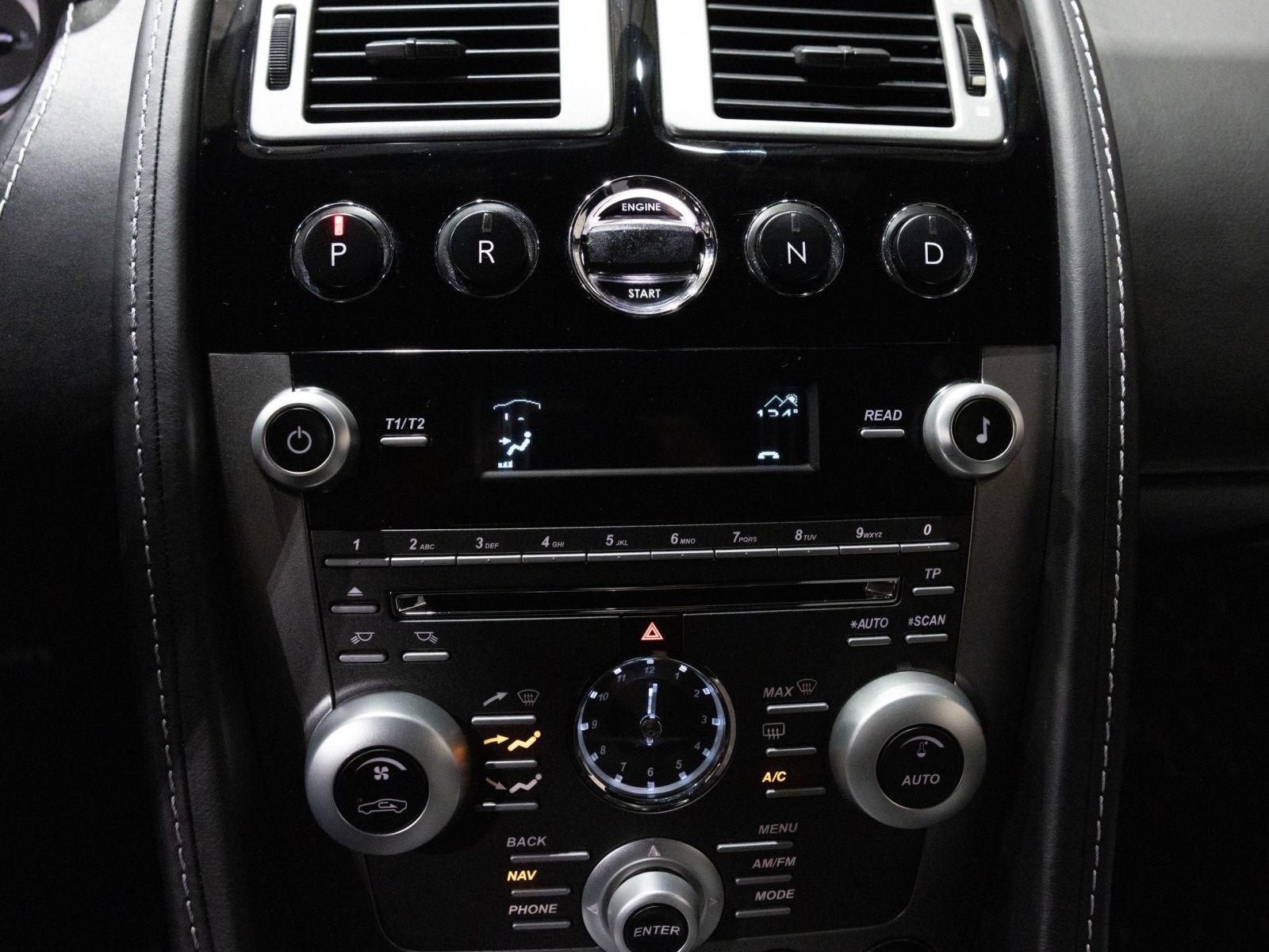 Used 2011 Aston Martin Rapide RWD image 18