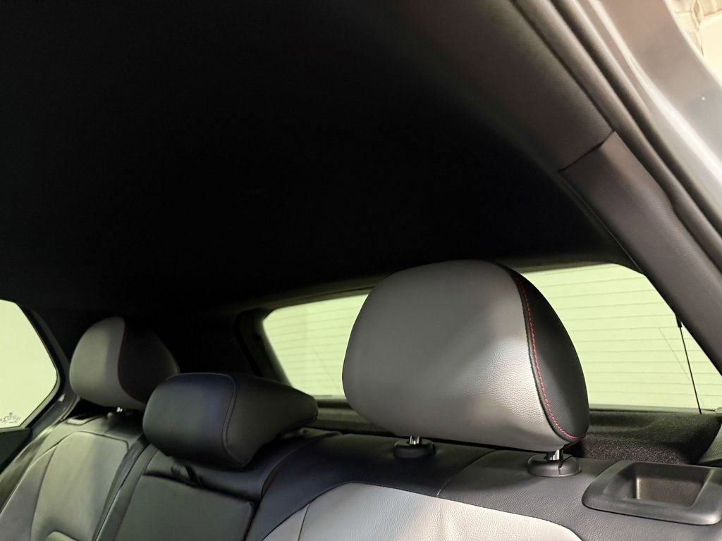 Used 2022 Volkswagen GTI Autobahn image 49