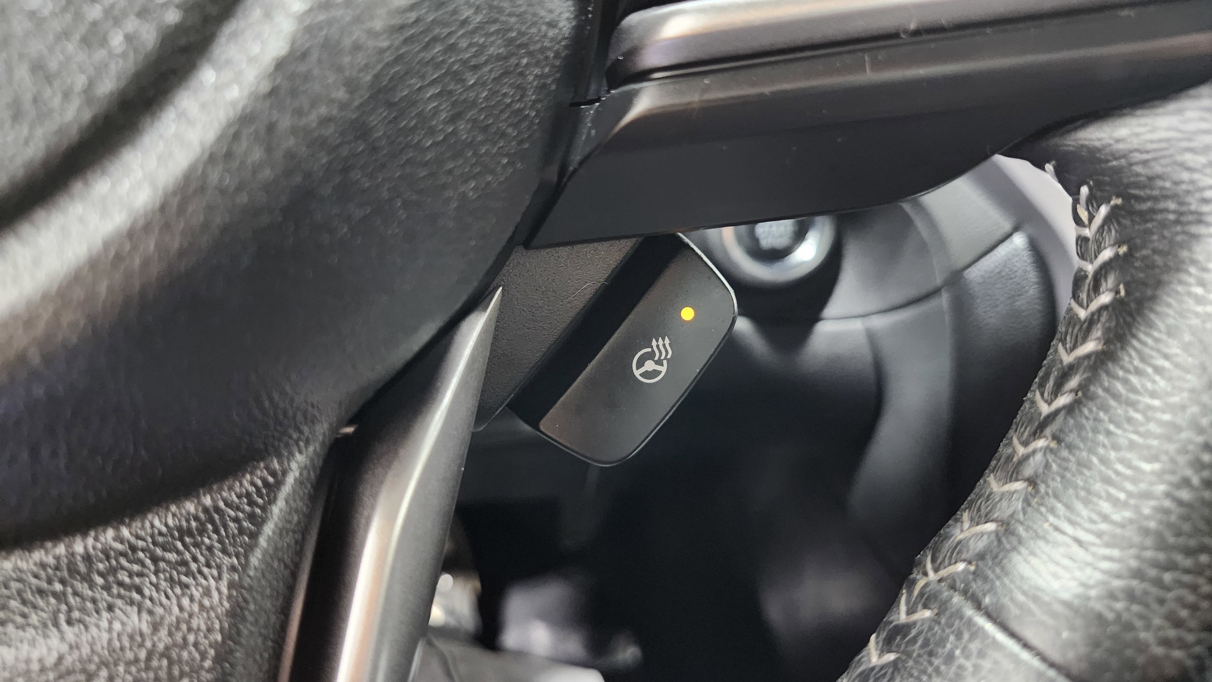 Used 2021 Subaru Ascent Limited w/ Technology Package image 40