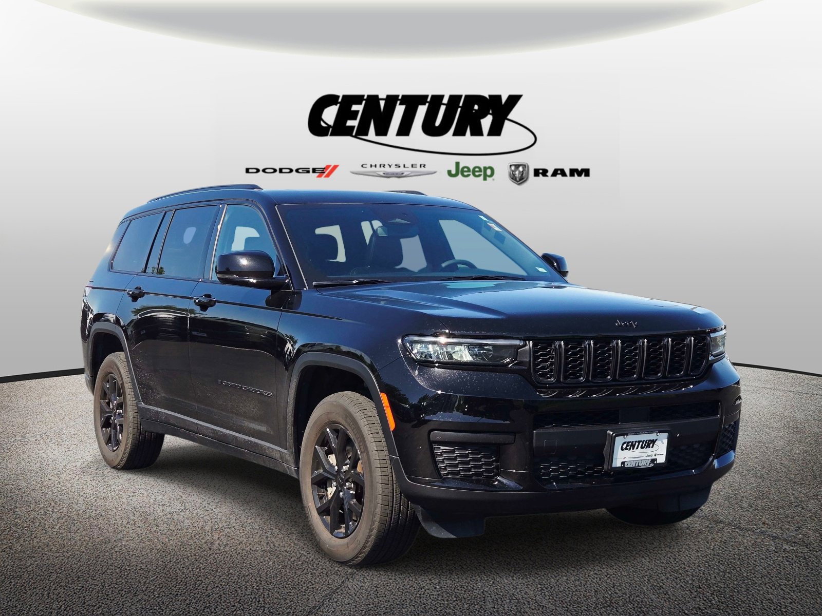 Used 2024 Jeep Grand Cherokee L Altitude AWD/4WD image 1
