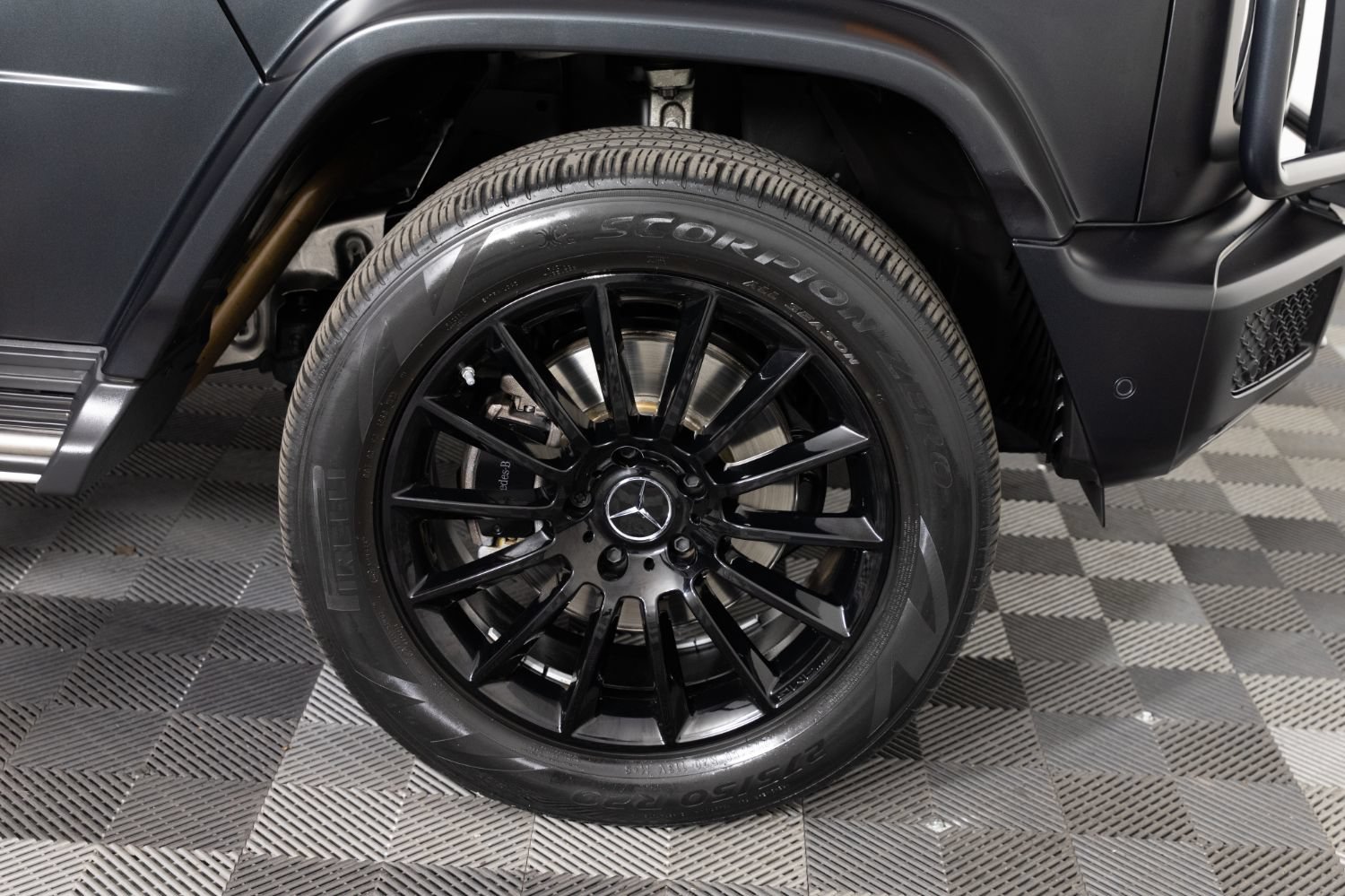 Used 2023 Mercedes-Benz G 550 image 41