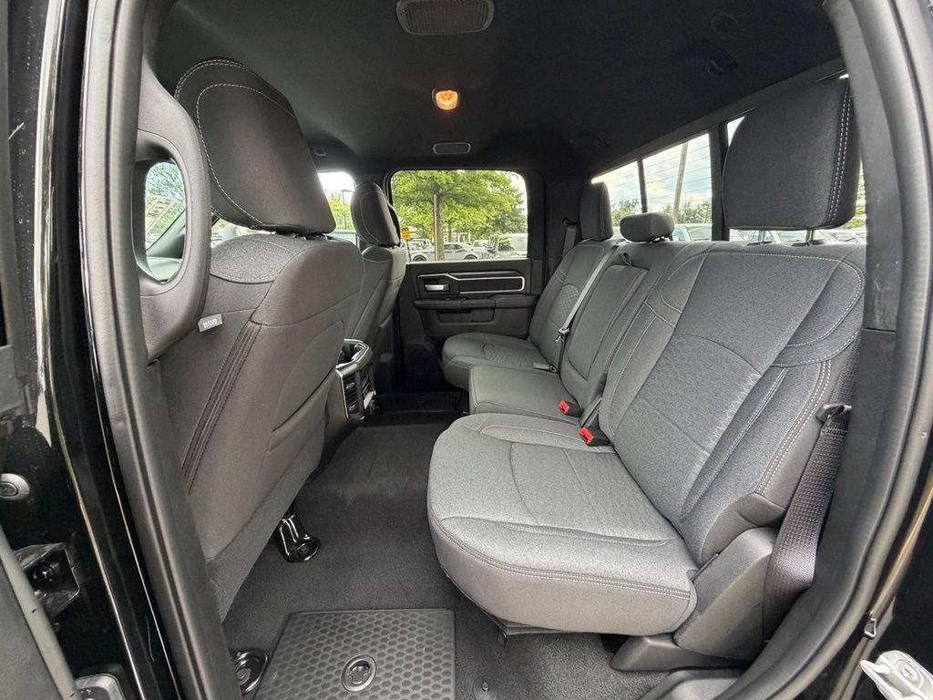 New 2026 RAM 3500 Big Horn AWD/4WD image 12