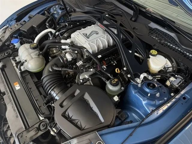 Used 2021 Ford Mustang Shelby GT500 w/ Carbon Fiber Track Pack RWD image 43