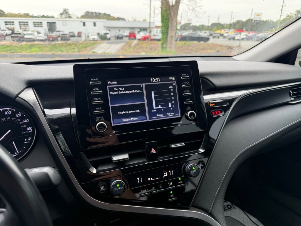 Used 2023 Toyota Camry SE FWD image 13