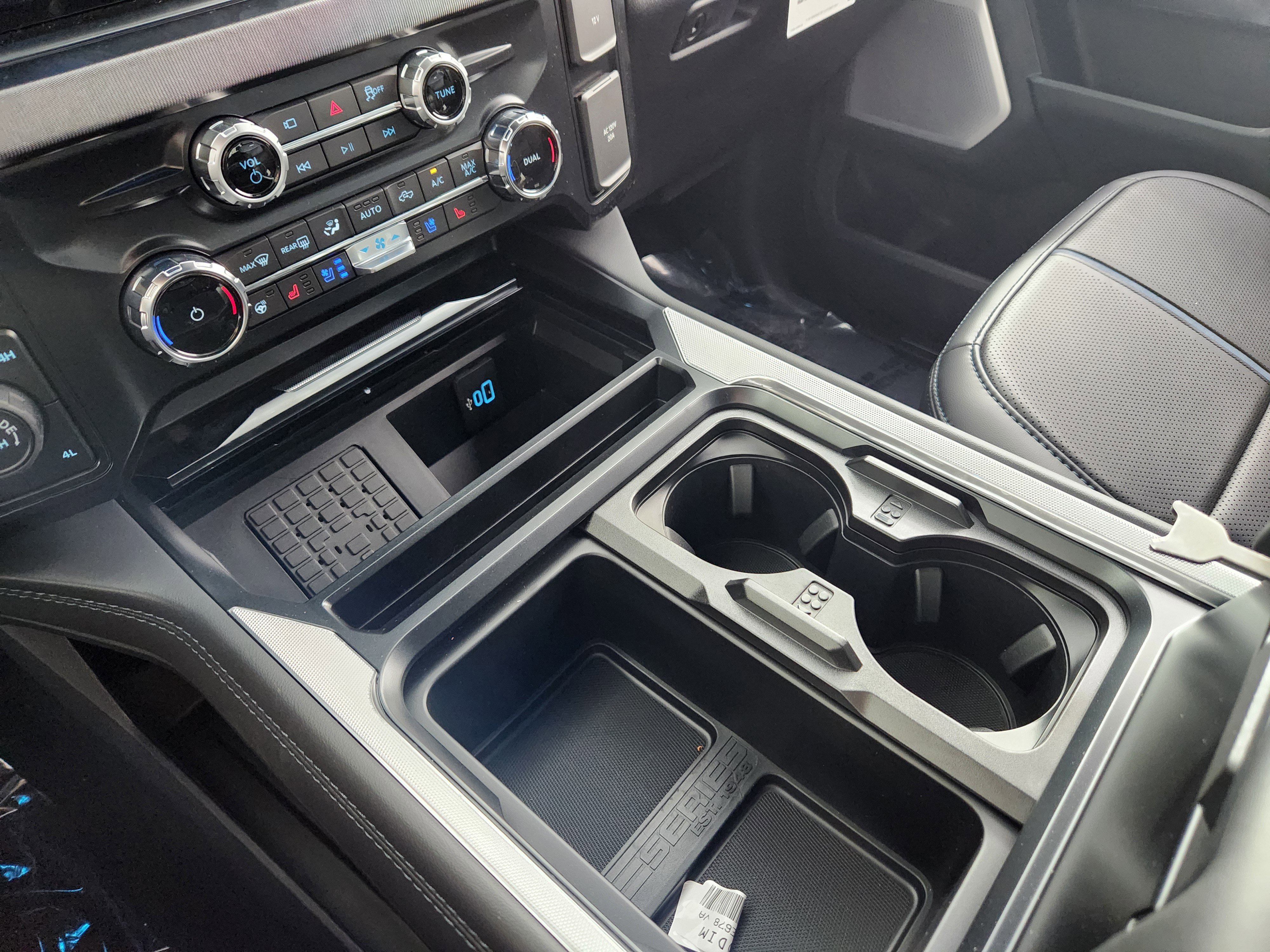 New 2026 Ford F350 Platinum image 16