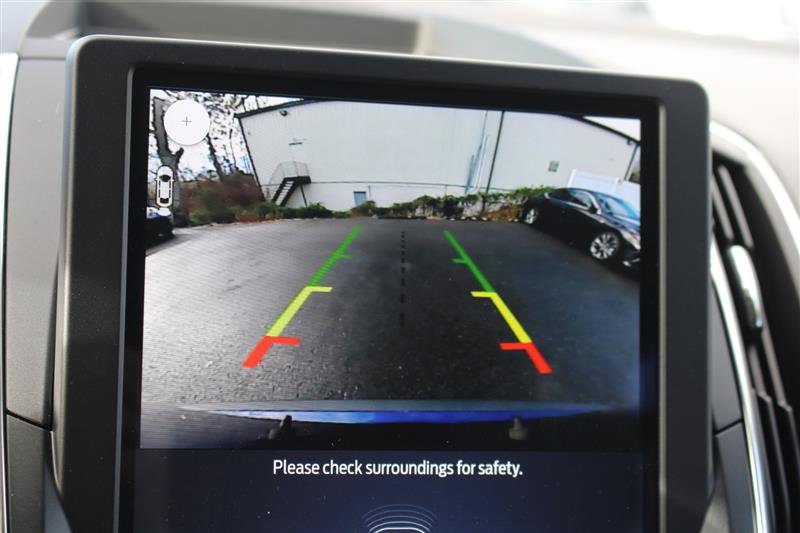 Used 2022 Ford Edge Titanium w/ Equipment Group 301A image 18