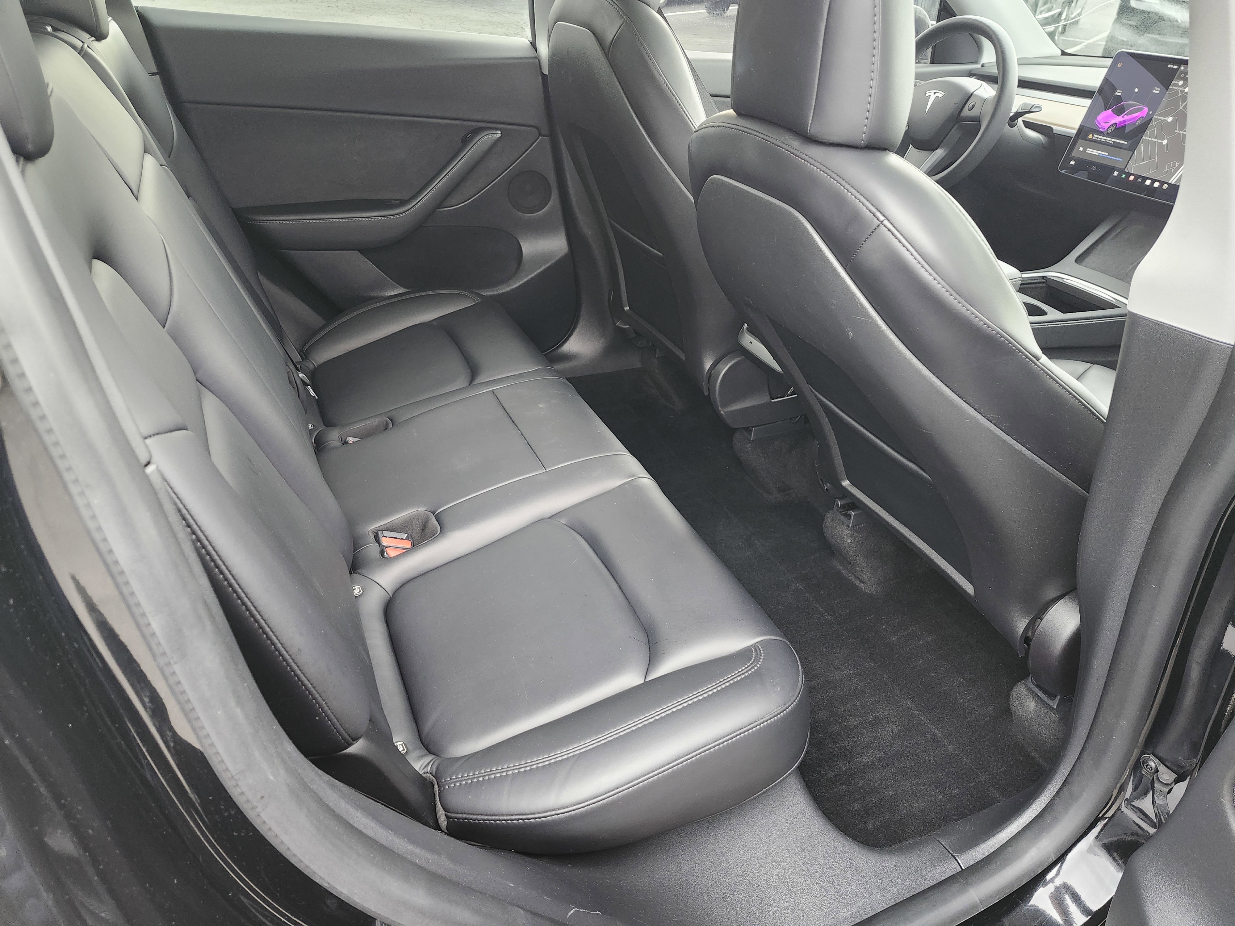 Used 2021 Tesla Model Y Long Range image 22