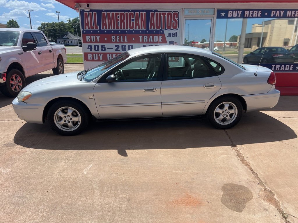 Used 2004 Ford Taurus SES