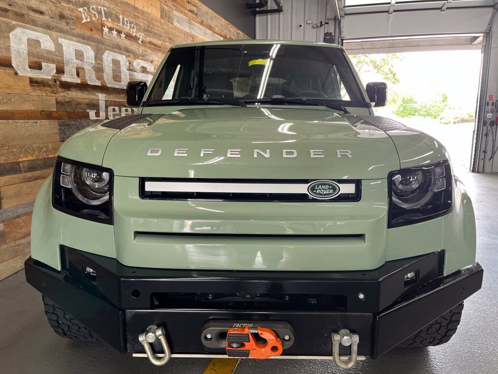 Used 2023 Land Rover Defender 110 75th Limited Edition AWD/4WD image 19