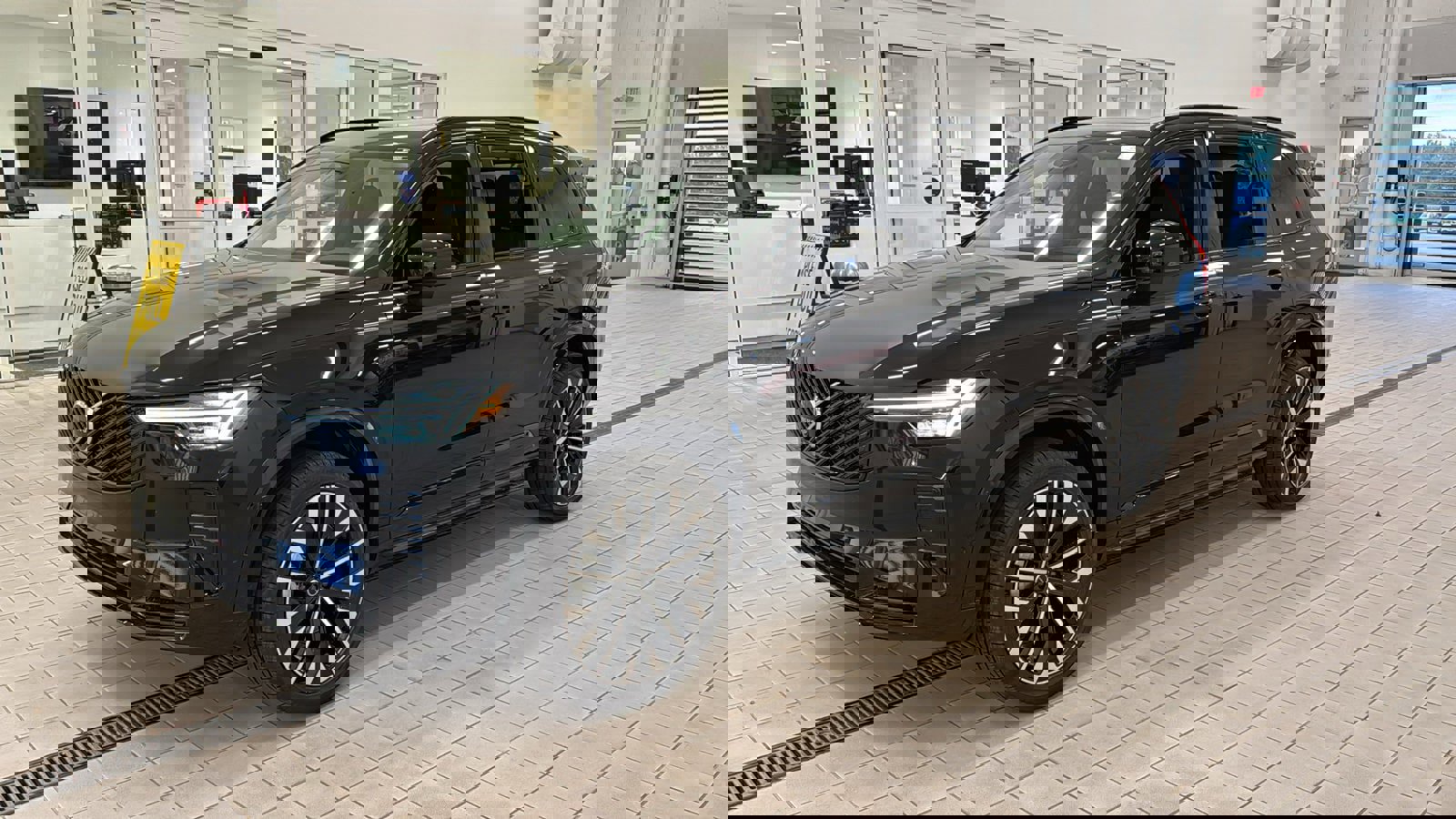 New 2026 Volvo XC90 B6 Ultra w/ Protection Package Premier image 9