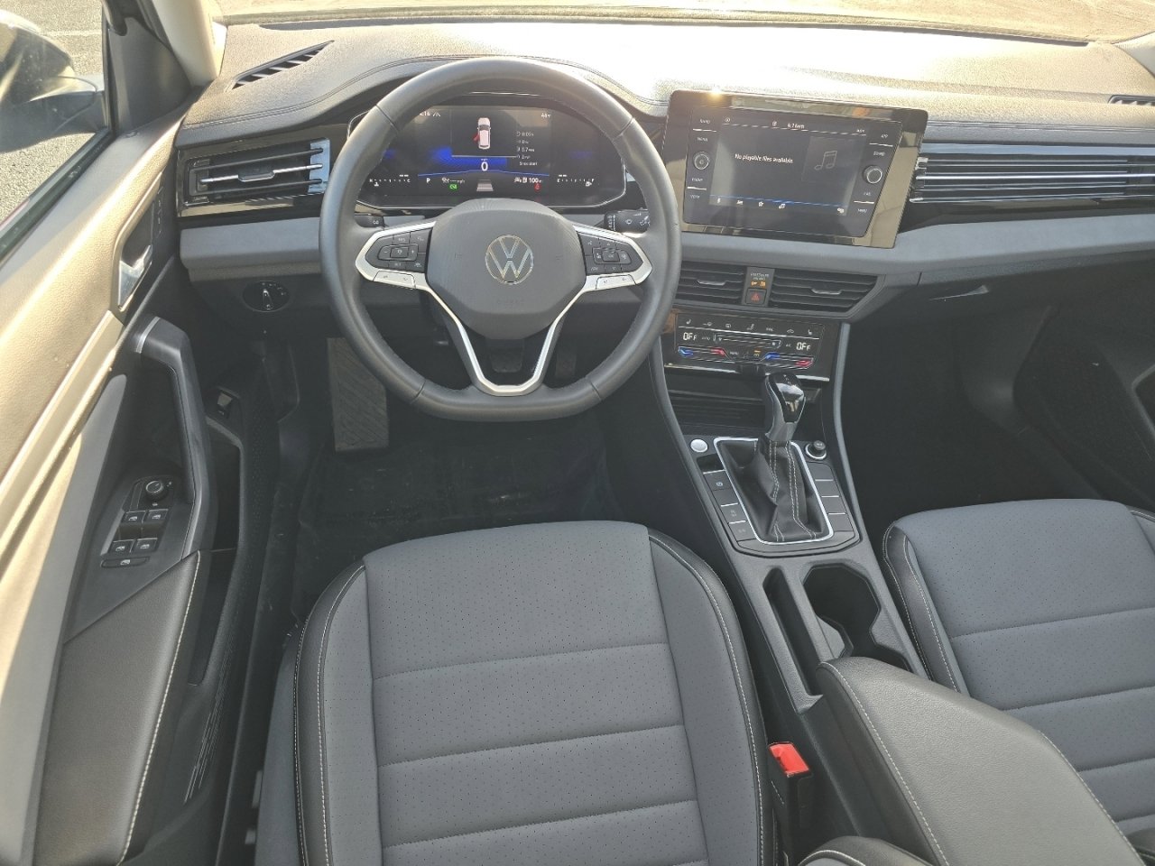 Used 2025 Volkswagen Jetta SE image 23