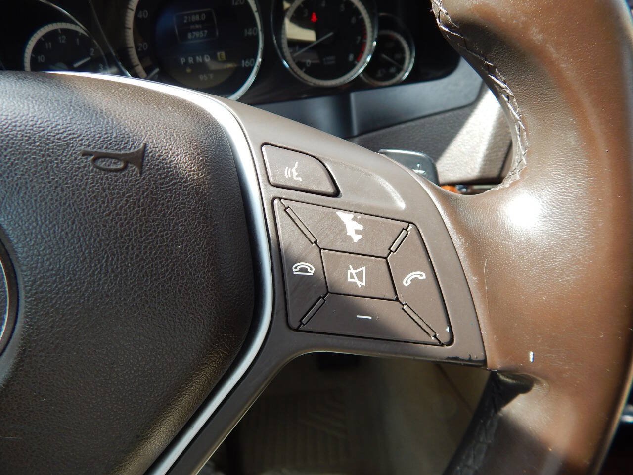 Used 2012 Mercedes-Benz E 350 Cabriolet image 24