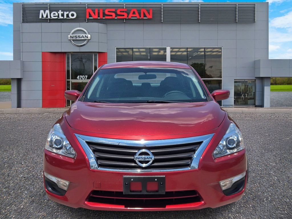 Used 2014 Nissan Altima 2.5 FWD image 2