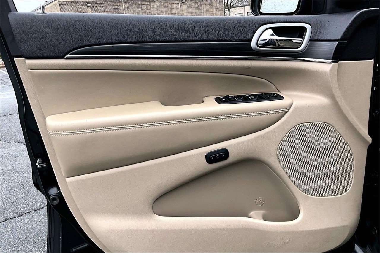 Certified 2021 Jeep Grand Cherokee Limited image 27