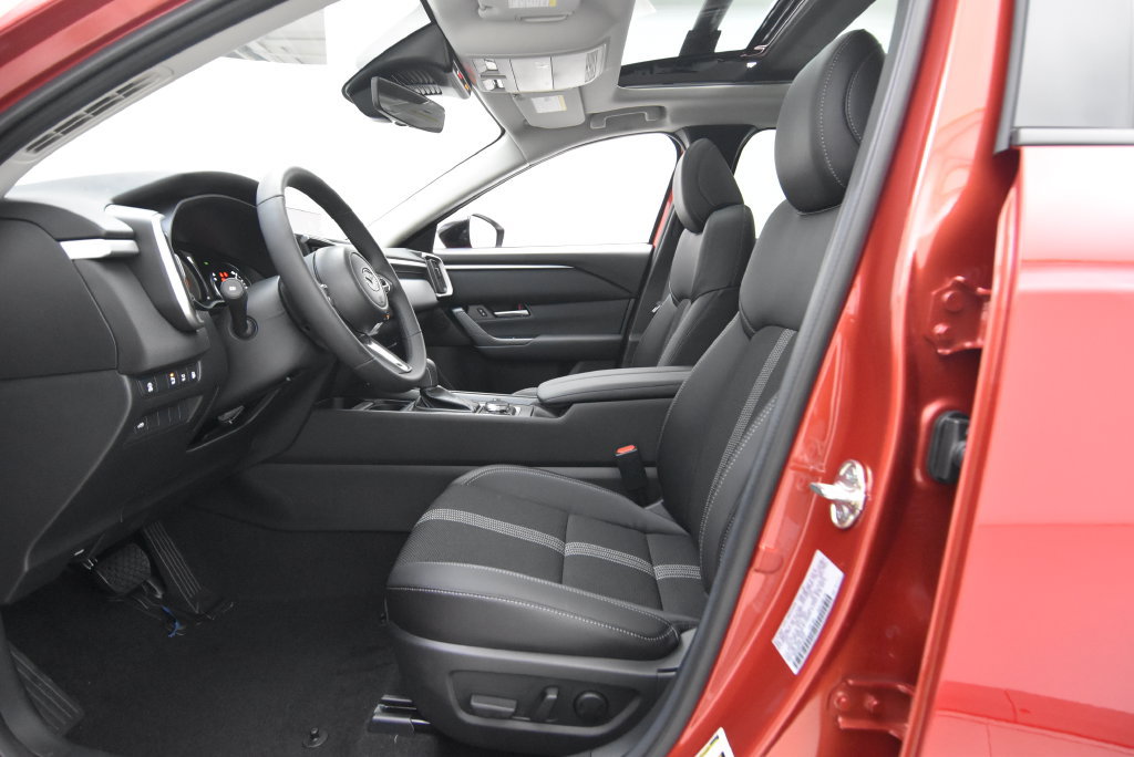 New 2026 MAZDA CX-50 2.5 Hybrid w/ Weather Package AWD/4WD image 31
