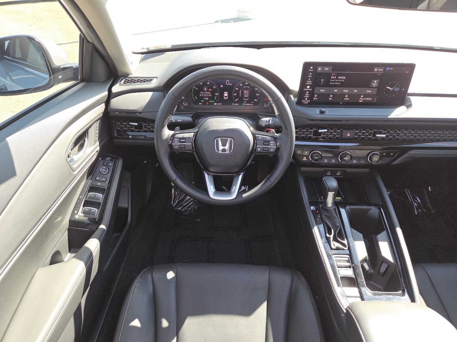 Used 2024 Honda Accord Touring image 26