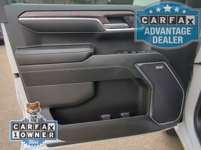 Used 2024 Chevrolet Silverado 1500 LTZ AWD/4WD image 17