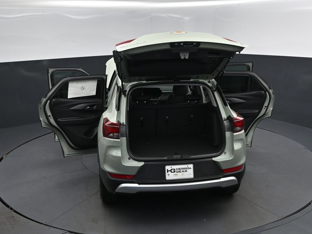 New 2026 Chevrolet TrailBlazer LT w/ Driver Confidence Package FWD image 48
