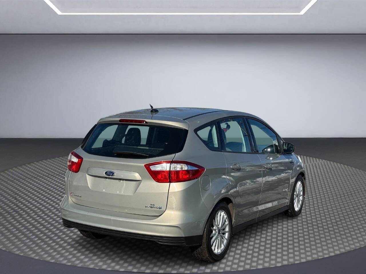 Used 2015 Ford C-MAX SE image 6